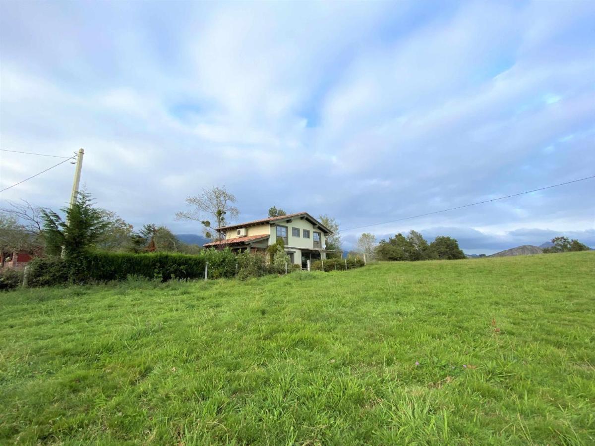 Casa Palo Balcon A Picos De Europa Villa Arriondas Exterior photo